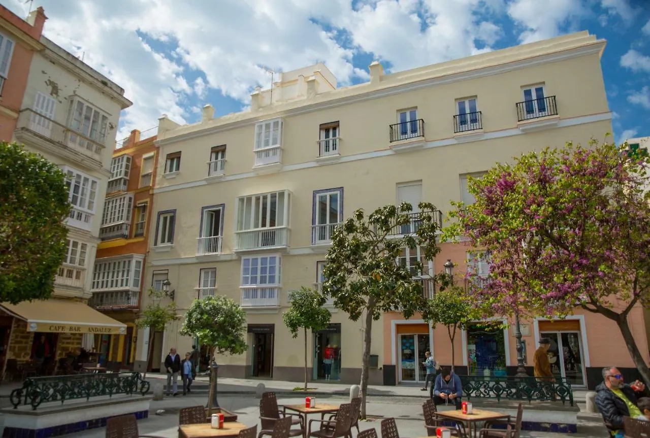 Апартаменты Casa Plaza San Antonio Кадис 0*,  Испания