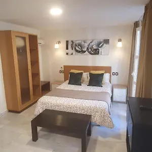 https://fan-rooms-carretera.hotelsinnerja.org